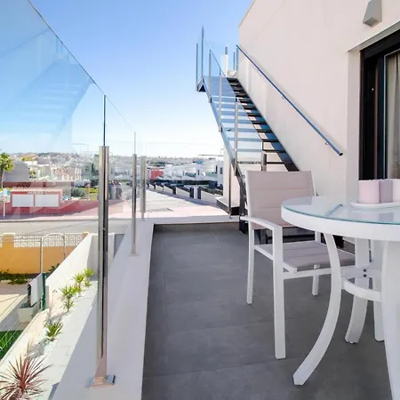 Villa De Lujo Con Piscina