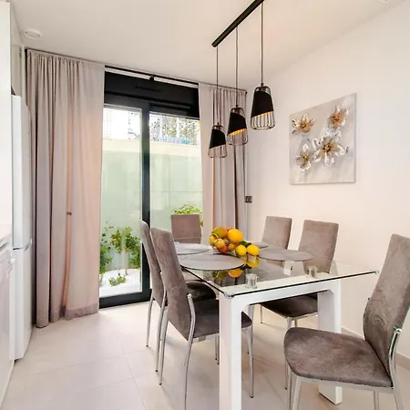 Βίλα De Lujo Con Piscina *