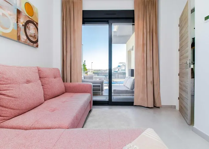 Villa De Lujo Con Piscina