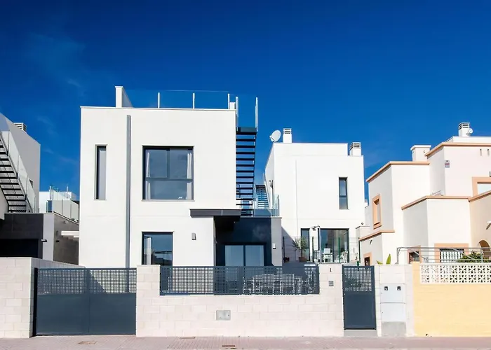 De Lujo Con Piscina Villa Orihuela