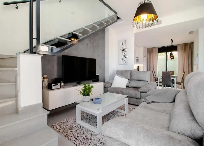 De Lujo Con Piscina Villa *